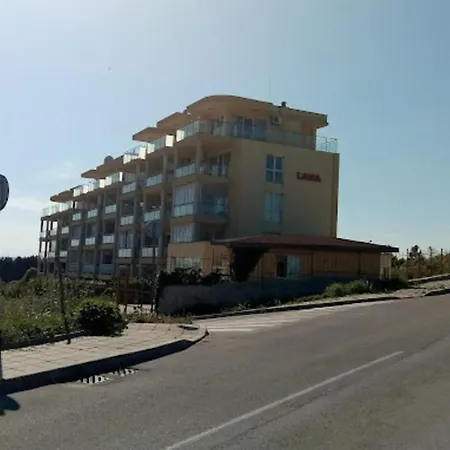 лана 2 Apartament